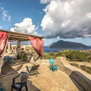 https://sweet-home-quattro-pani.sicilyhotelsitaly.net